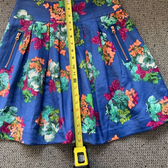 Flower skirt - Picture 7 of 7